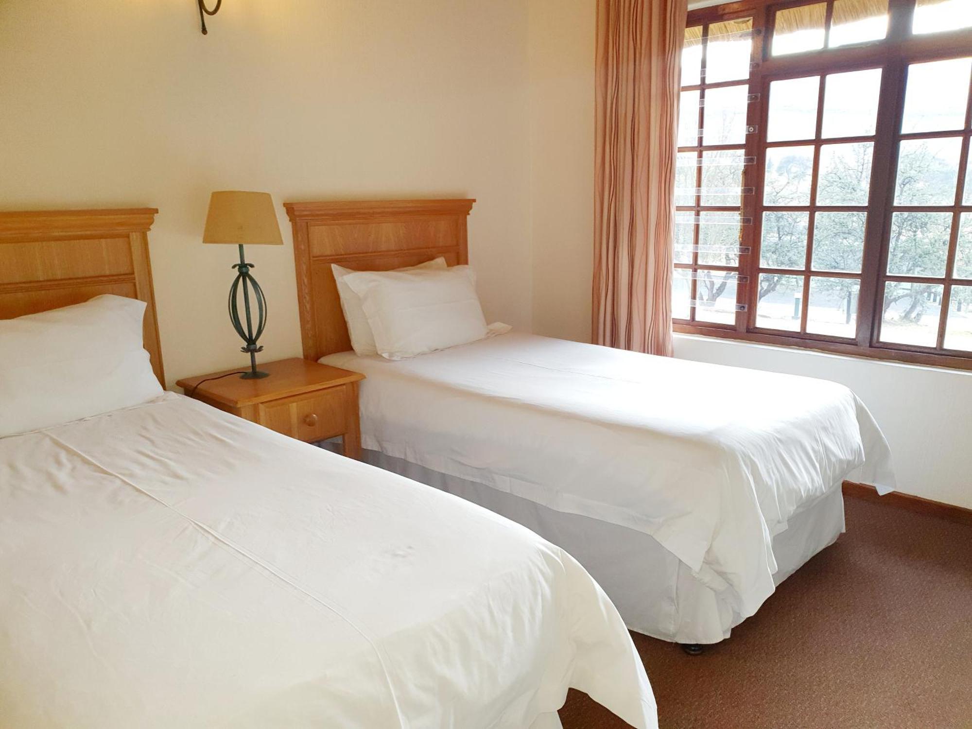 124 Fairways Drakensberg Gardens Villa Underberg Rum bild